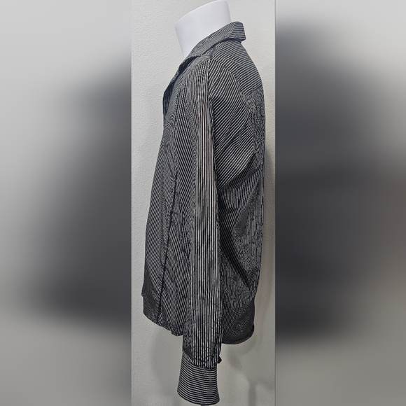 INC International Concepts Men’s Button Down Dress Shirt Black White Pinstripe M - Picture 3 of 12